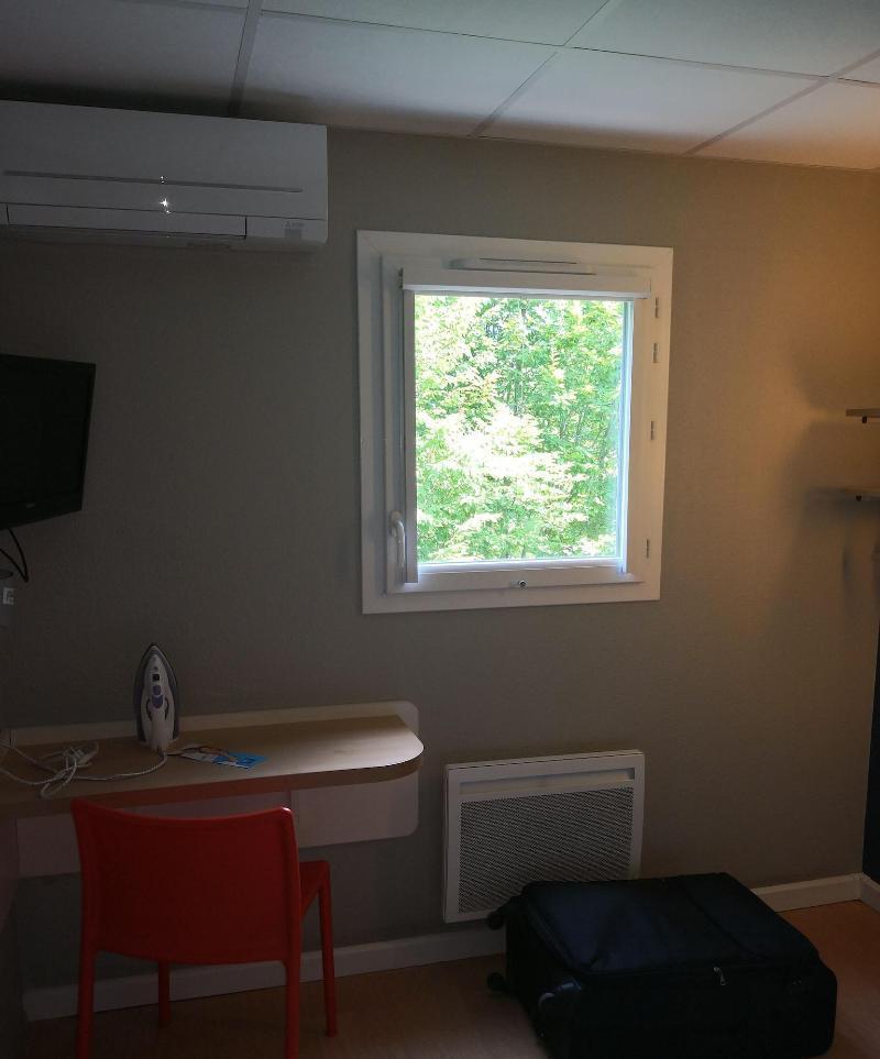 Ibis Budget Cergy St Christophe Eksteriør bilde