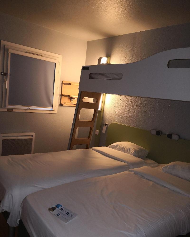 Ibis Budget Cergy St Christophe Eksteriør bilde