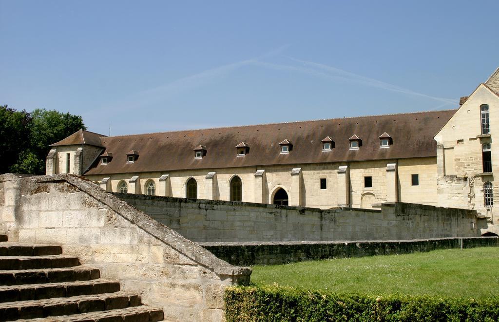 Ibis Budget Cergy St Christophe Eksteriør bilde